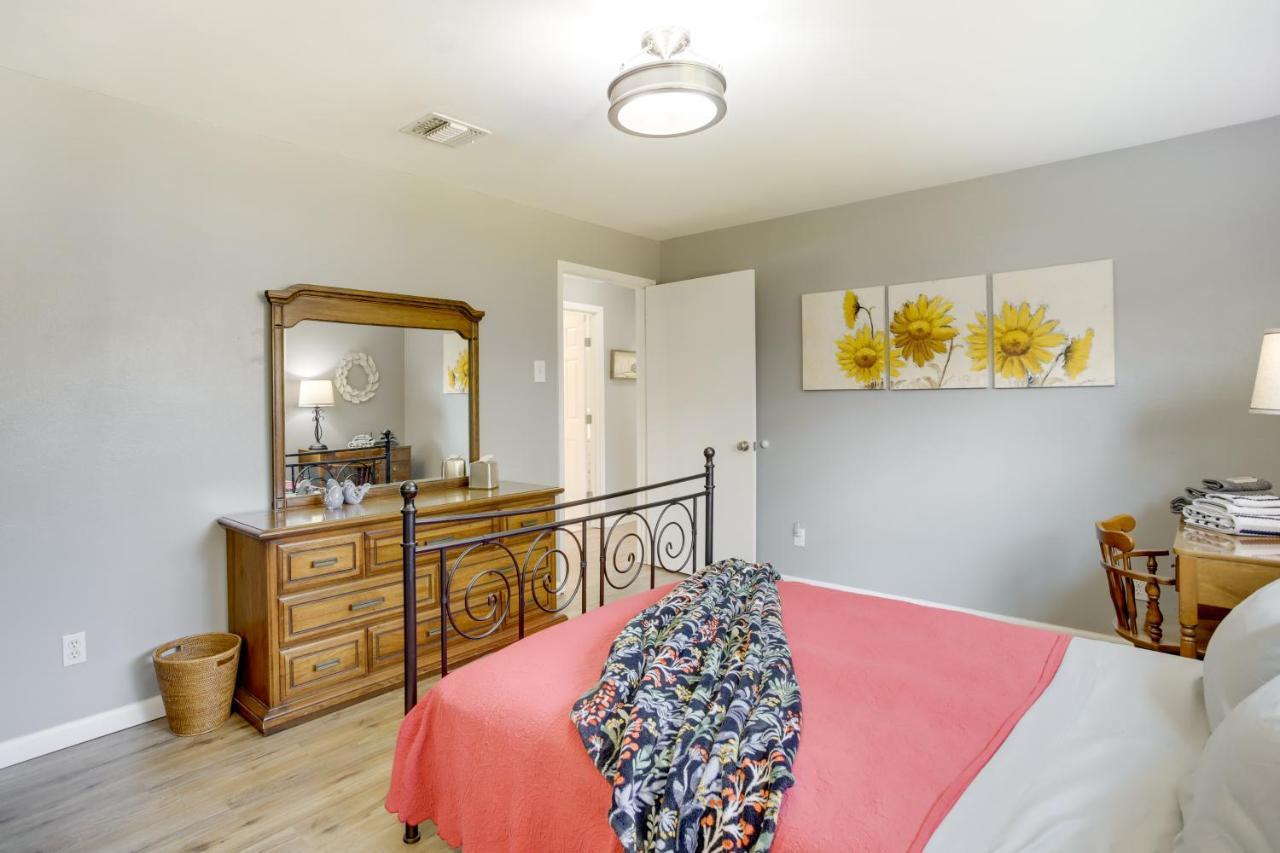 Cozy Shenandoah Home Less Than 2 Mi To The Woodlands Mall! Dış mekan fotoğraf